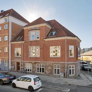 Apartment Bath Tub Penthouse In The City, Aalborg